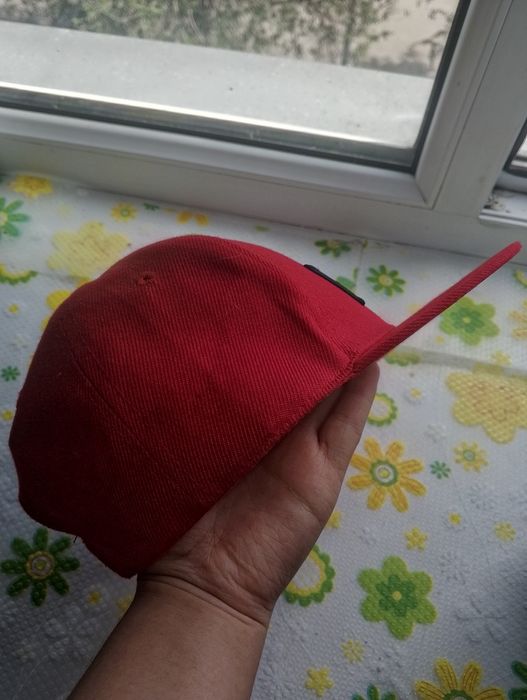 Продаю кепку на подростка