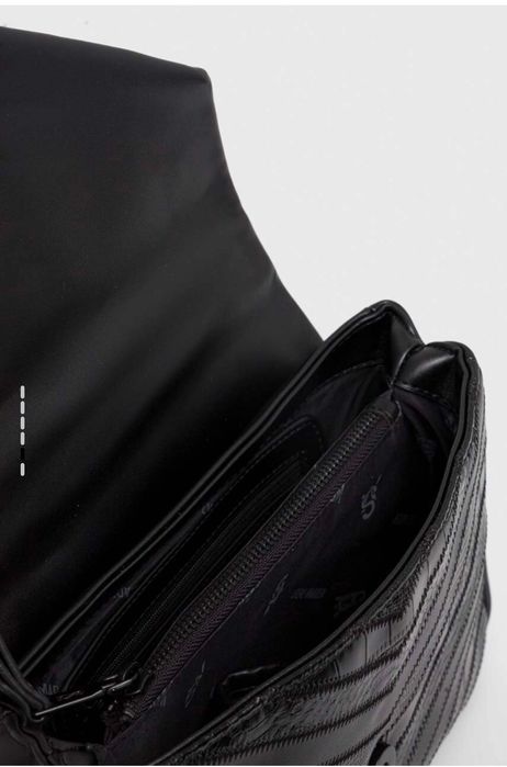 STEVE MADDEN Черна кросбоди чанта