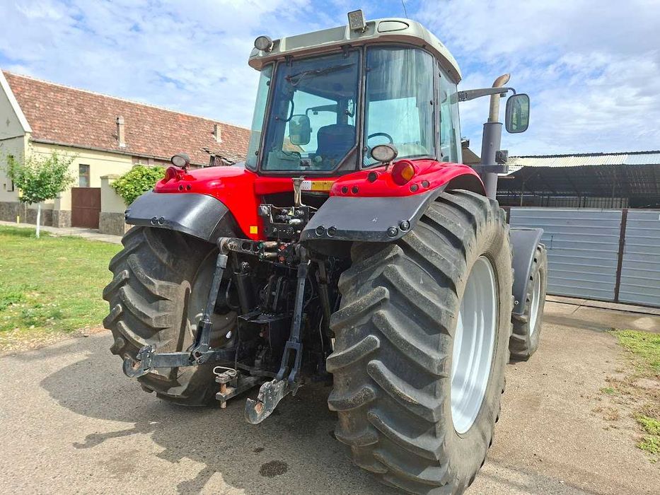 Tractor Massey Ferguson 6495 183 CP