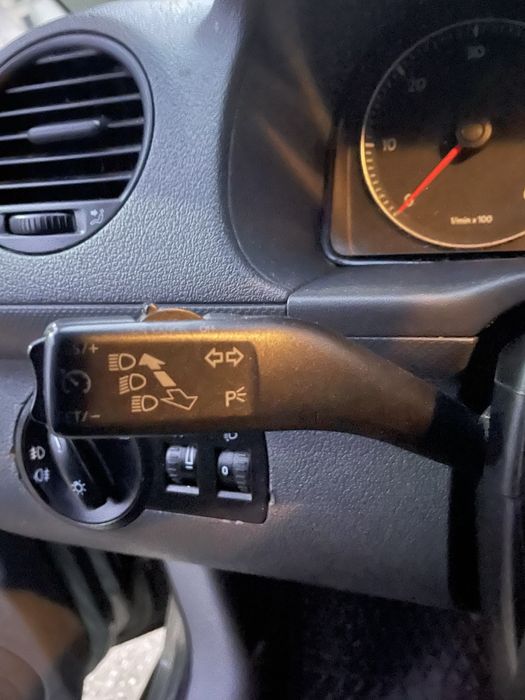 Vand w caddy 1.9 tdi din 2010