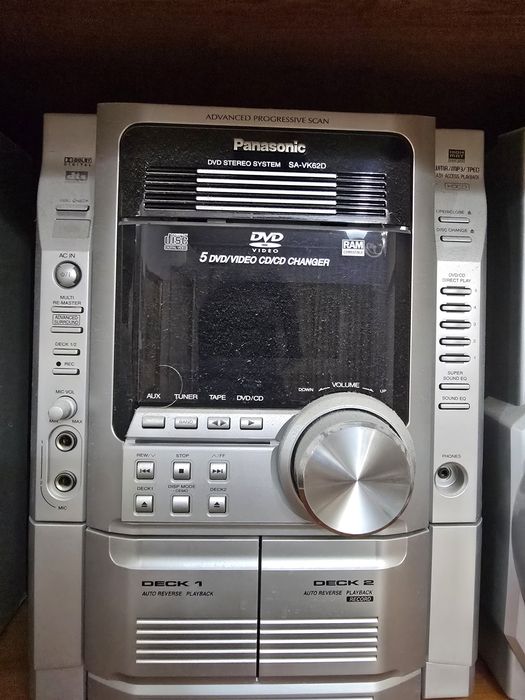 Магнитофон Panasonoc CD  DVD