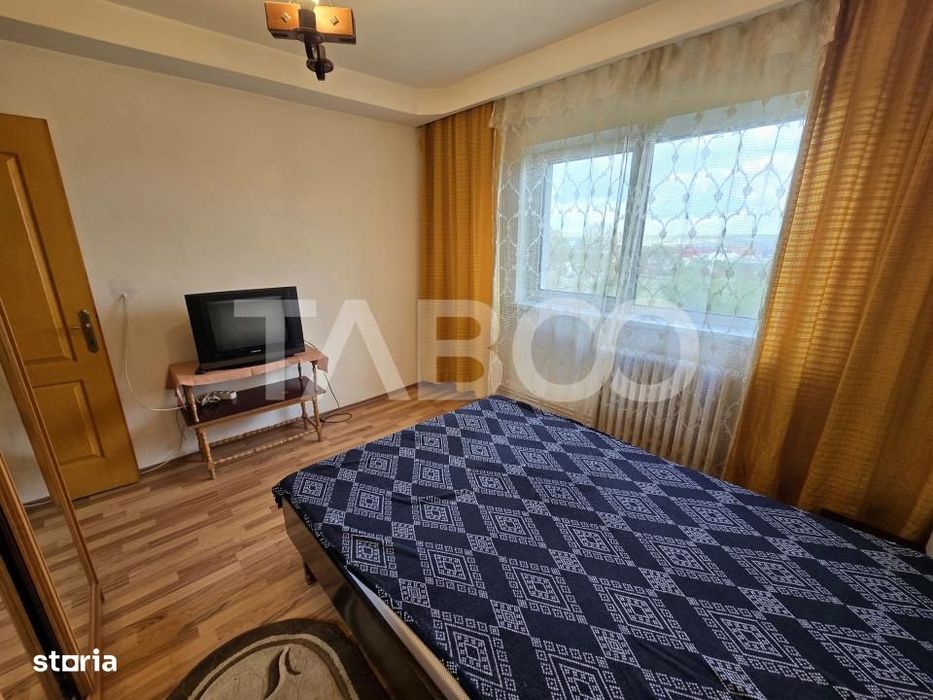 Apartament decomandat de vanzare 2 camere boxa pivnita Vasile Aaron