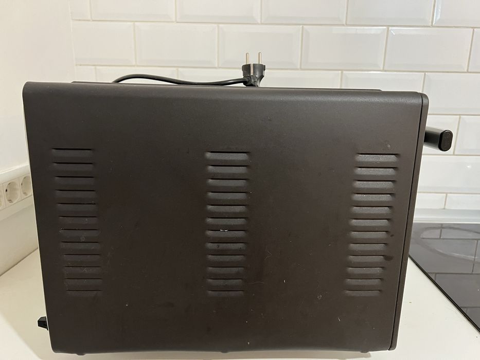 Cuptor electric heinner