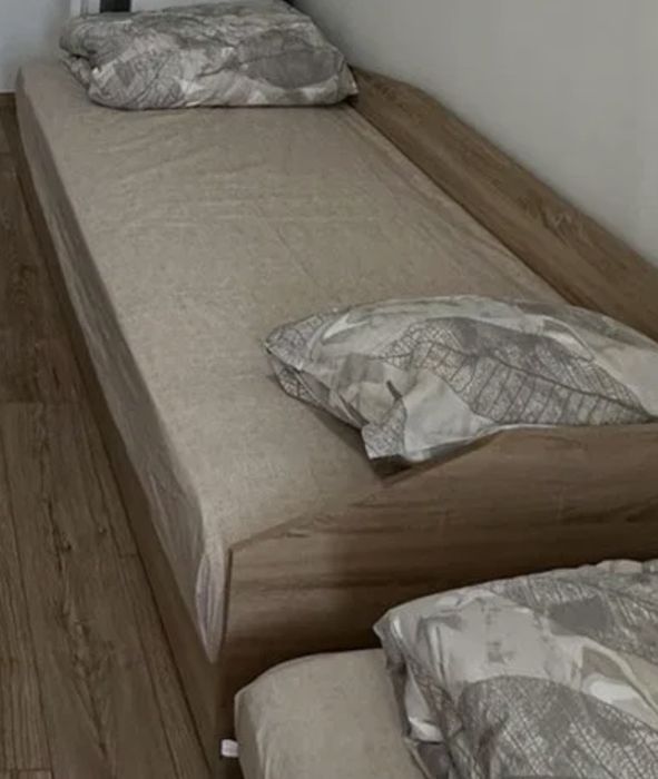 Стаи и легла за групи работници на 20 минути от центъра на София