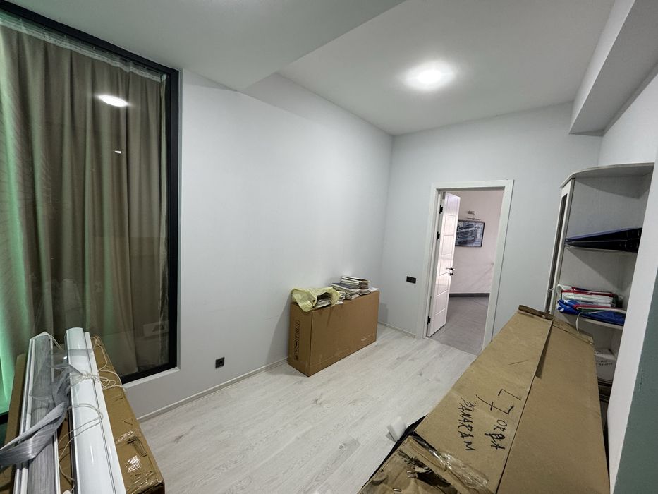 Срочно сдам офис на Ракят ор-р Аския Базар