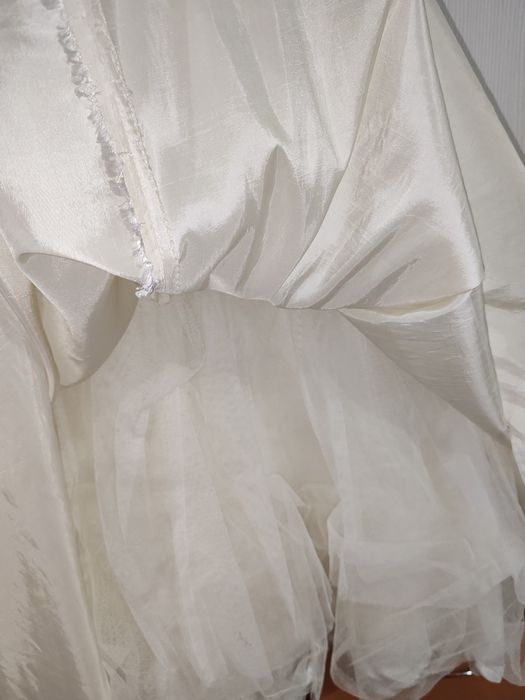 Rochie eleganta fetiță ivoire/crem realizata la comanda