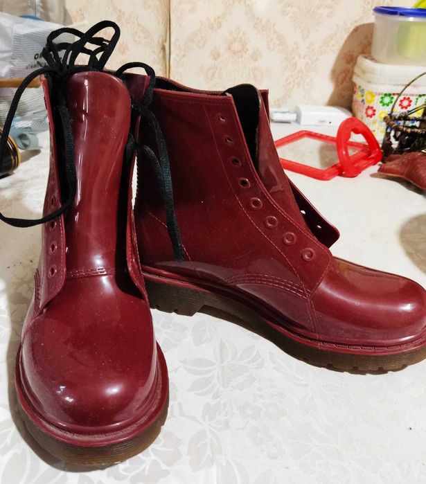 Ботинки резиновые женские, 40 размер