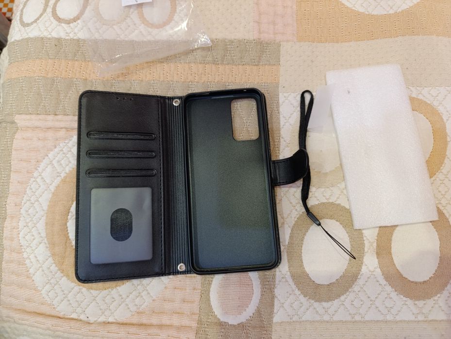 TCL 408 тип тефтер с RFID блокиране