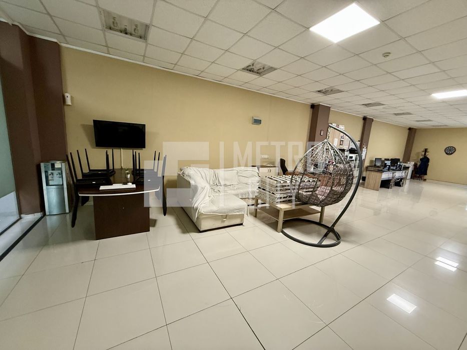 Продава се Офис в София, Младост 3 - 155 кв.м за 1600 €/кв.м - Снимка #3