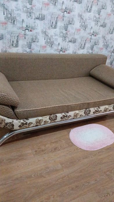 Продается  диван
