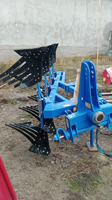 Продам плуг435 об