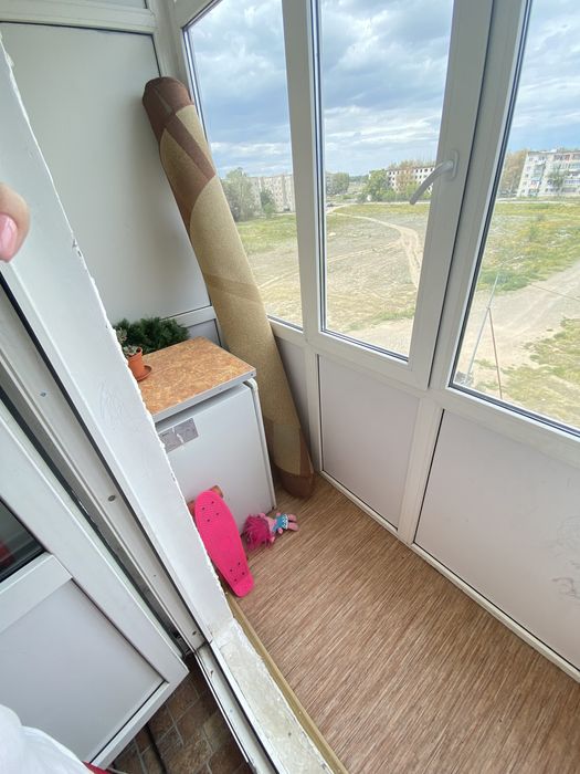 Сдам  3х комнатную квартиру .