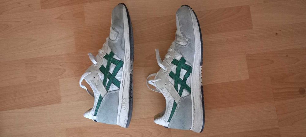 Adidasi ASICS barbat marime 43 culoare alb