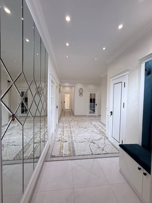 Продается 4 ком. Квартира площадью 109 кв.м. По ул. Рудаки