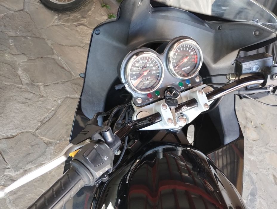 Suzuki GS 500 F- 2005 A2