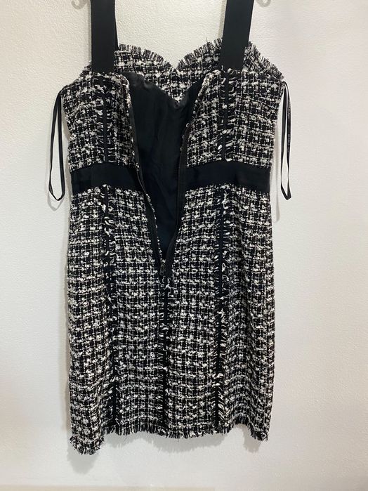 Rochita Guess superba