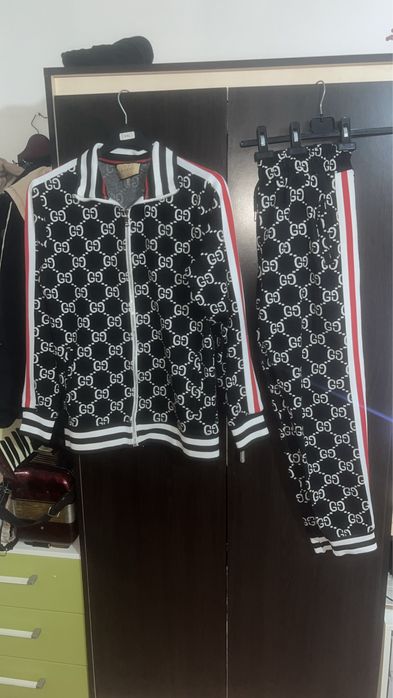 Compleu Gucci negru
