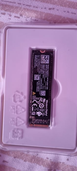 Ssd m2 nvme capacitate 250gb sau 512gb