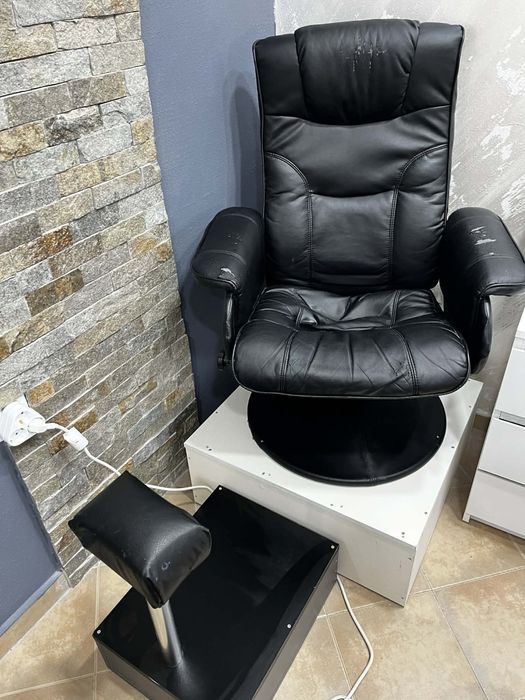 Стол за Прдикюр