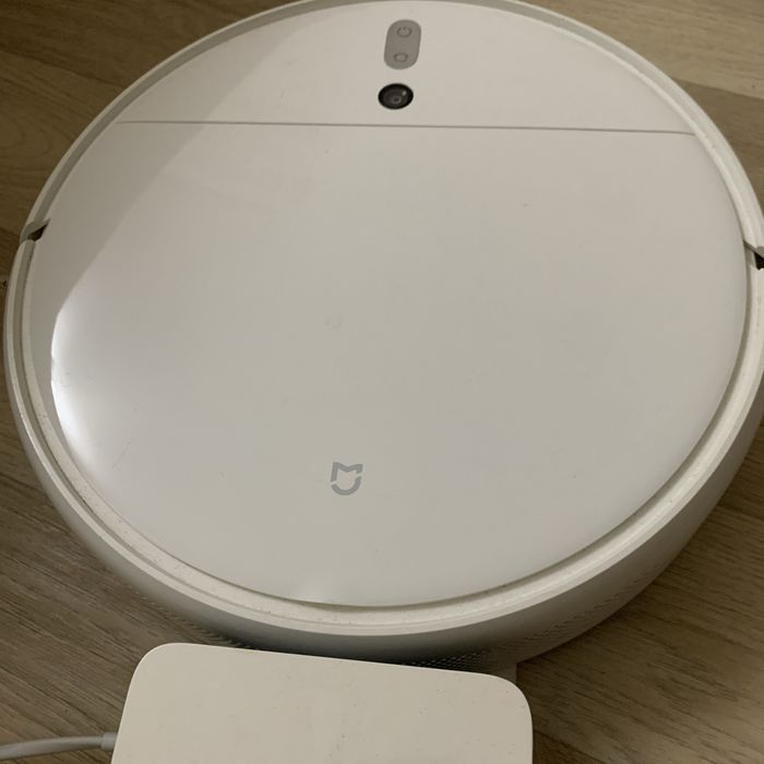 Продам робот пылесос Xiaomi