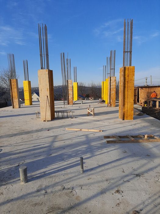 Construcții la cheie si la rosu