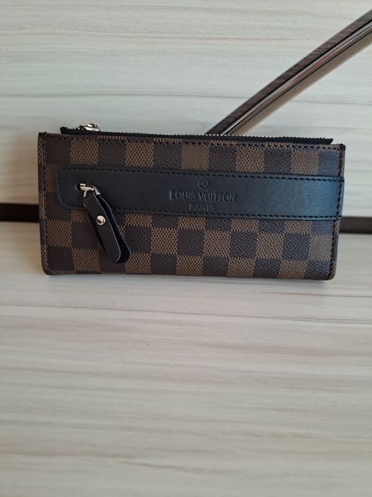 Мъжки  спортно- елегантен портфейл