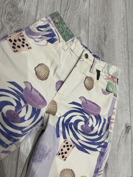 Дамски дънки и панталони