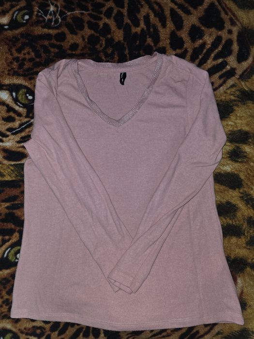 Продам вещи за 3.000