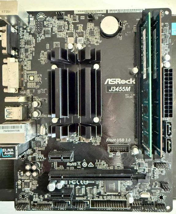 Placa de baza ASRock J3455M, procesor quad core, 2x4GB DDR3, Micro ATX