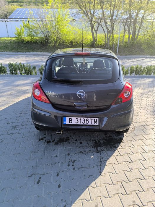 Opel corsa D 2009