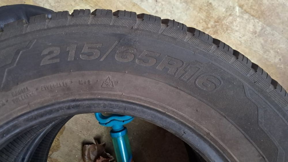 Зимние шины комплект