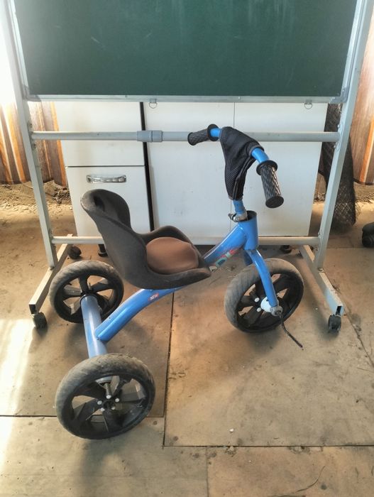 Велосипед толокар самокат беговел все в одни руки