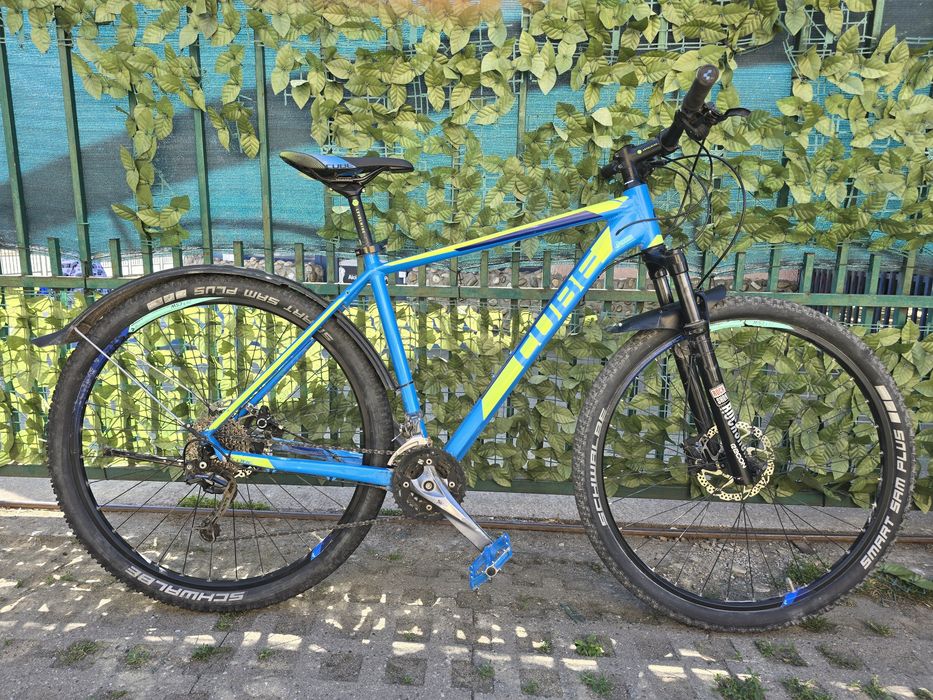 Bicicleta CUBE Analog, 29".