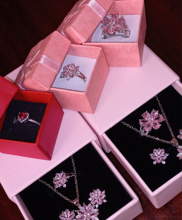 Бижута-Еда Йълдъз