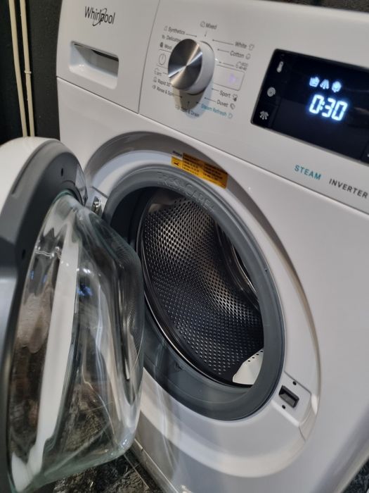 Masina de spalat Whirlpool 8kg in stare noua
