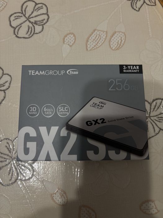 Продам новый SSD диск на 256GB