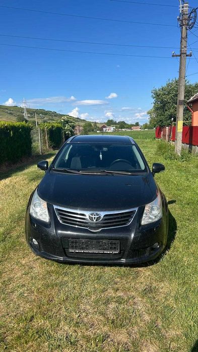 Toyota Avensis T27