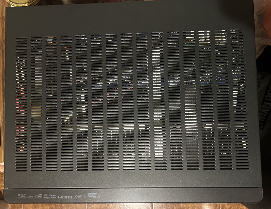 Продавам: Harman Kardon AVR 370