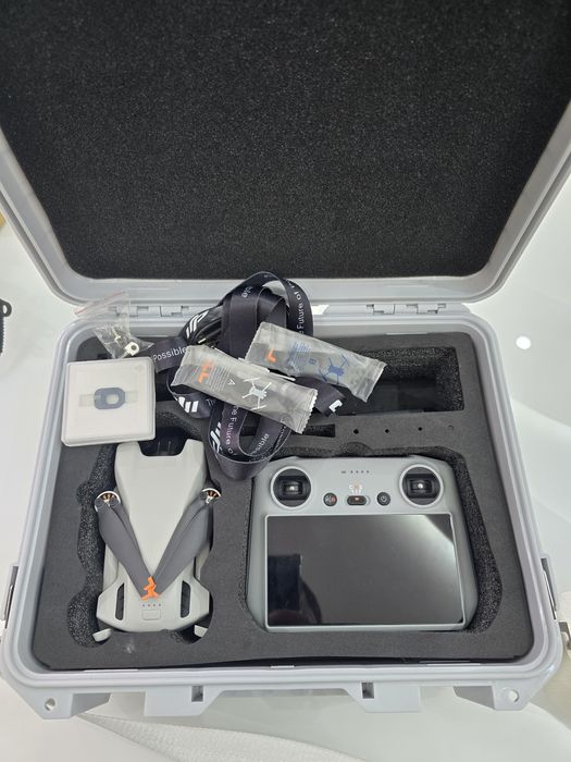 Дрон DJI Mini 3 (DJI RC)