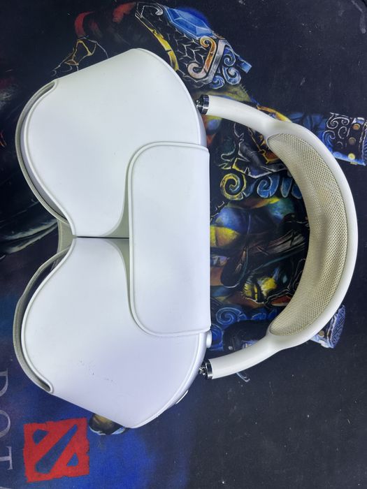 Air pods Max 100% original