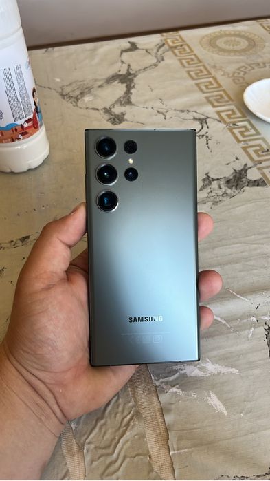 S23 Ultra Срочная продажа