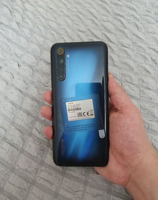 Srochna sotiladi Realme 6 Pro 8/128GB Orginal Karobka dakument Bor