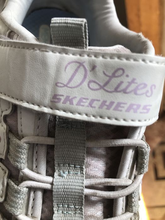 Продам кроссовки skechers 36 размер