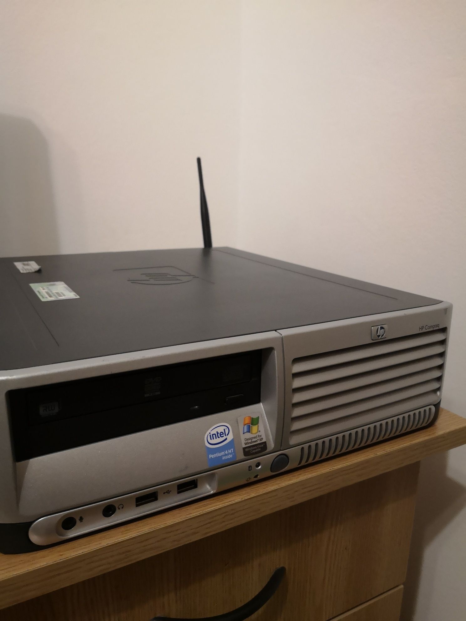 Sistem PC HP Pentium 4 Cluj-Napoca • OLX.ro