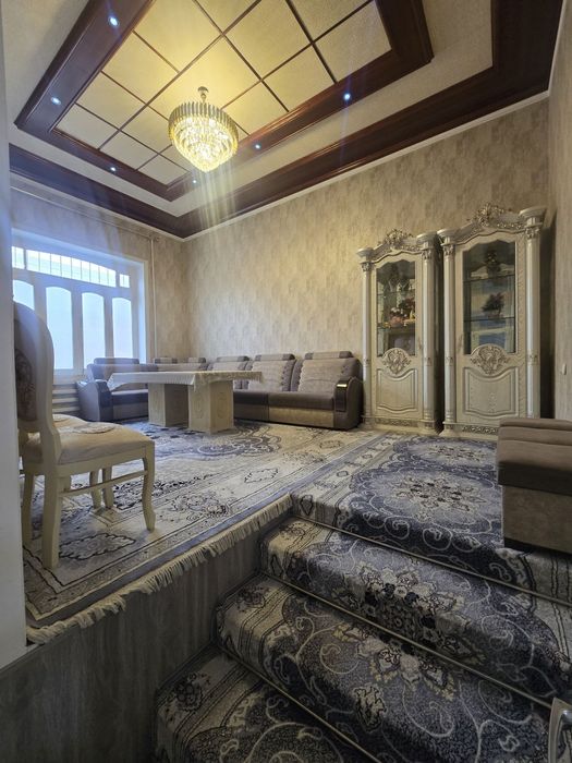 Киргили Шодлик Масжиди худудида 6 сотихлик 12 хона уй сотилади