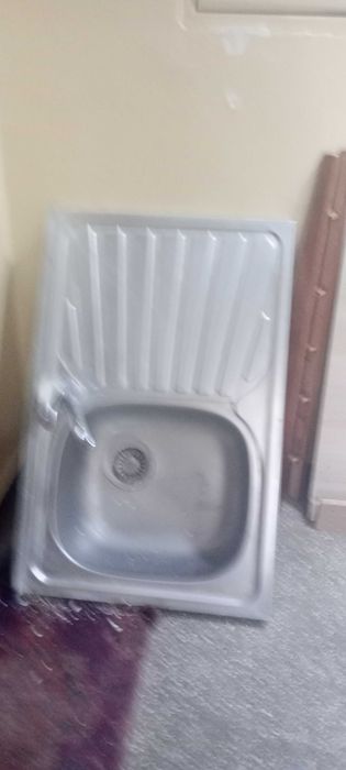 vand chiuveta si baterie inox
