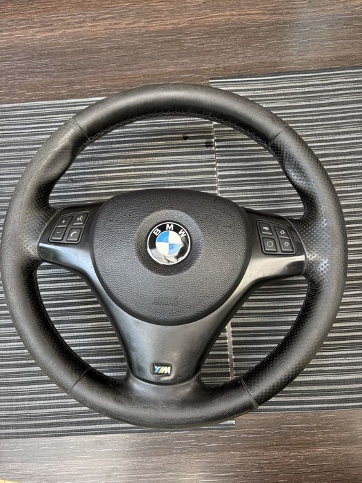 BMW E9x M волан