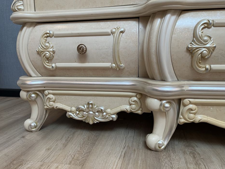 Тумба под телевизор