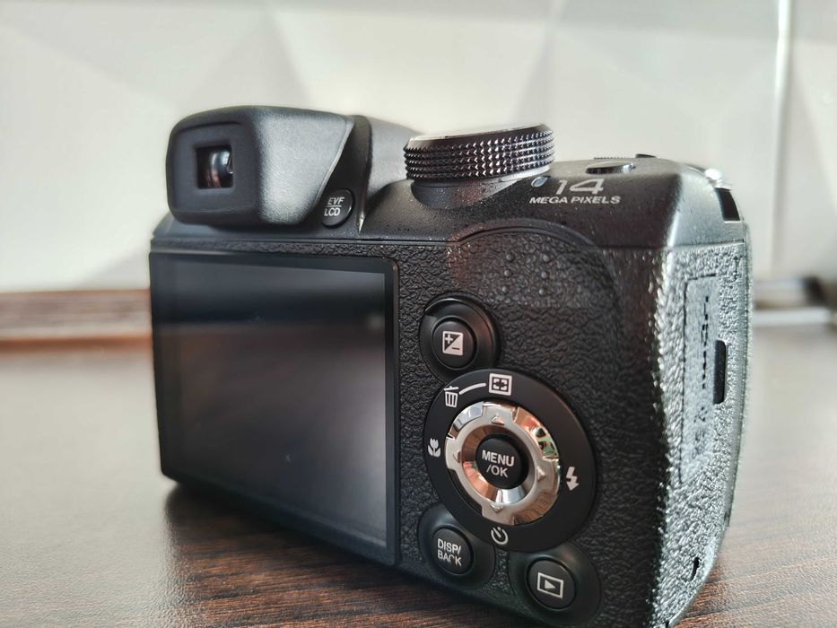 Fujifilm finepix S3400