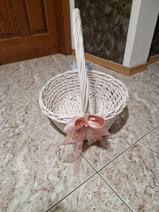 Кошница подходяща за кръщене